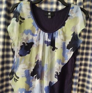 Iz, sleeveless tank with connected overlay, medium